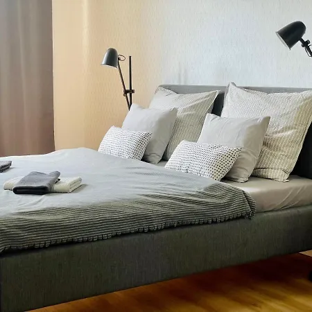 Myslbekova 16 Apartment